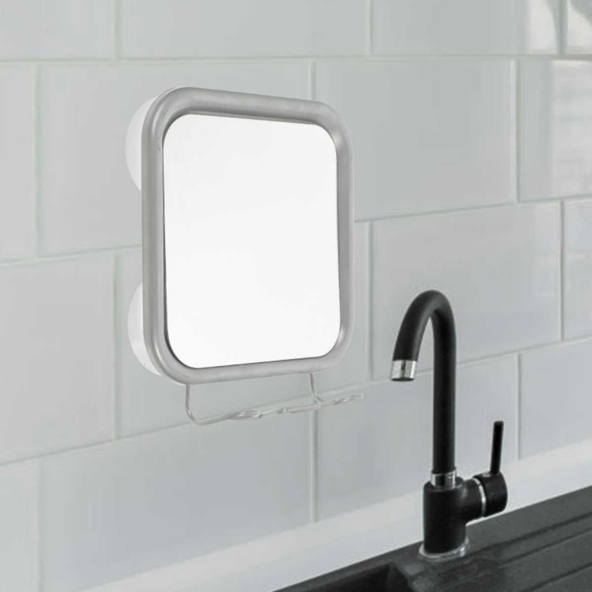 Samlee Fogless Shower Mirror with 4 Suctions 1
