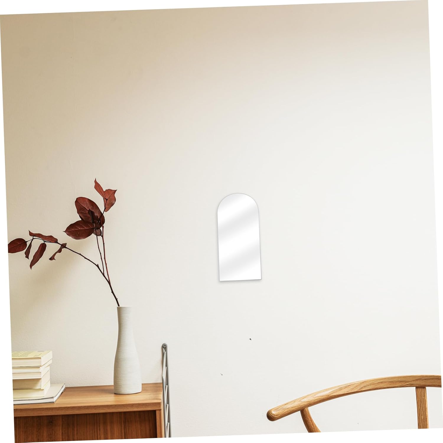 PRETYZOOM Irregular Acrylic Wall Mirror for Vanity and Dorm Use