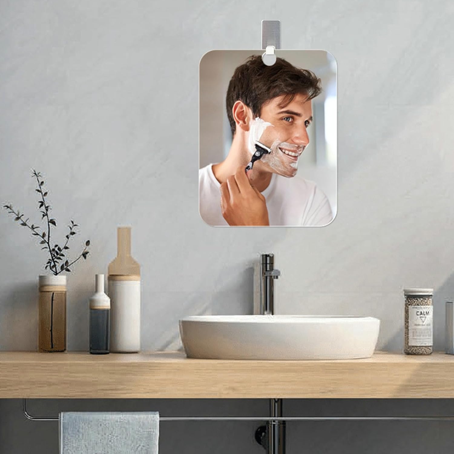 Cuteam Portable Makeup Mirror with Anti-Fog Adhesive Hook