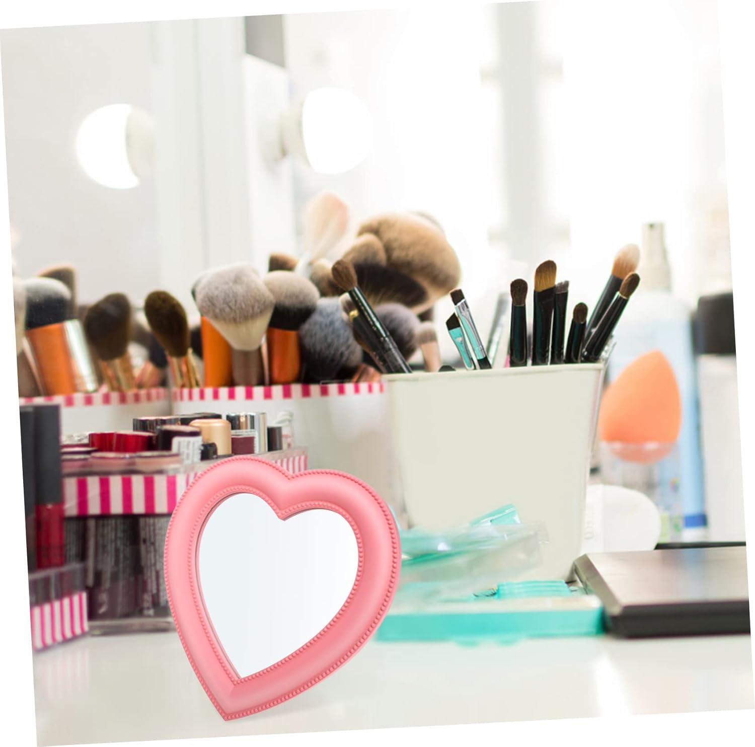 Beaupretty Heart Shape Makeup Mirror with Stand