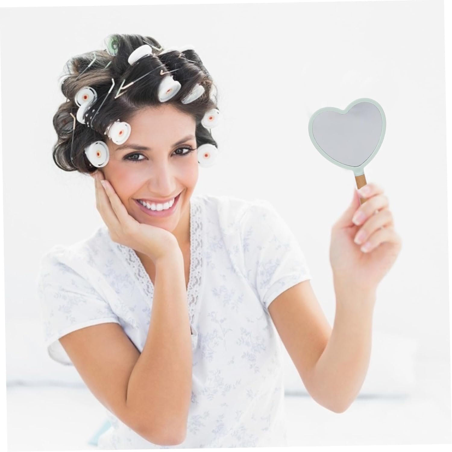 GALPADA Heart Shaped Makeup Mirror - Lightweight Stylish