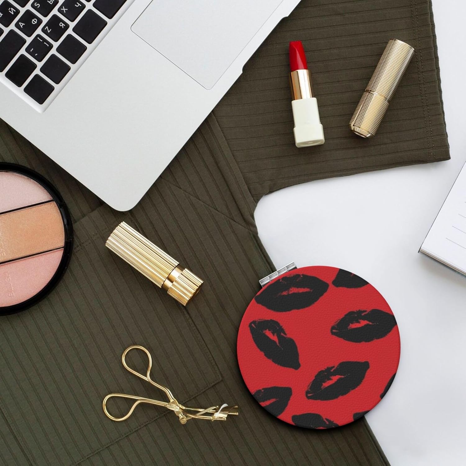 Red and Black Lips Compact Travel Mirror 2X Magnification