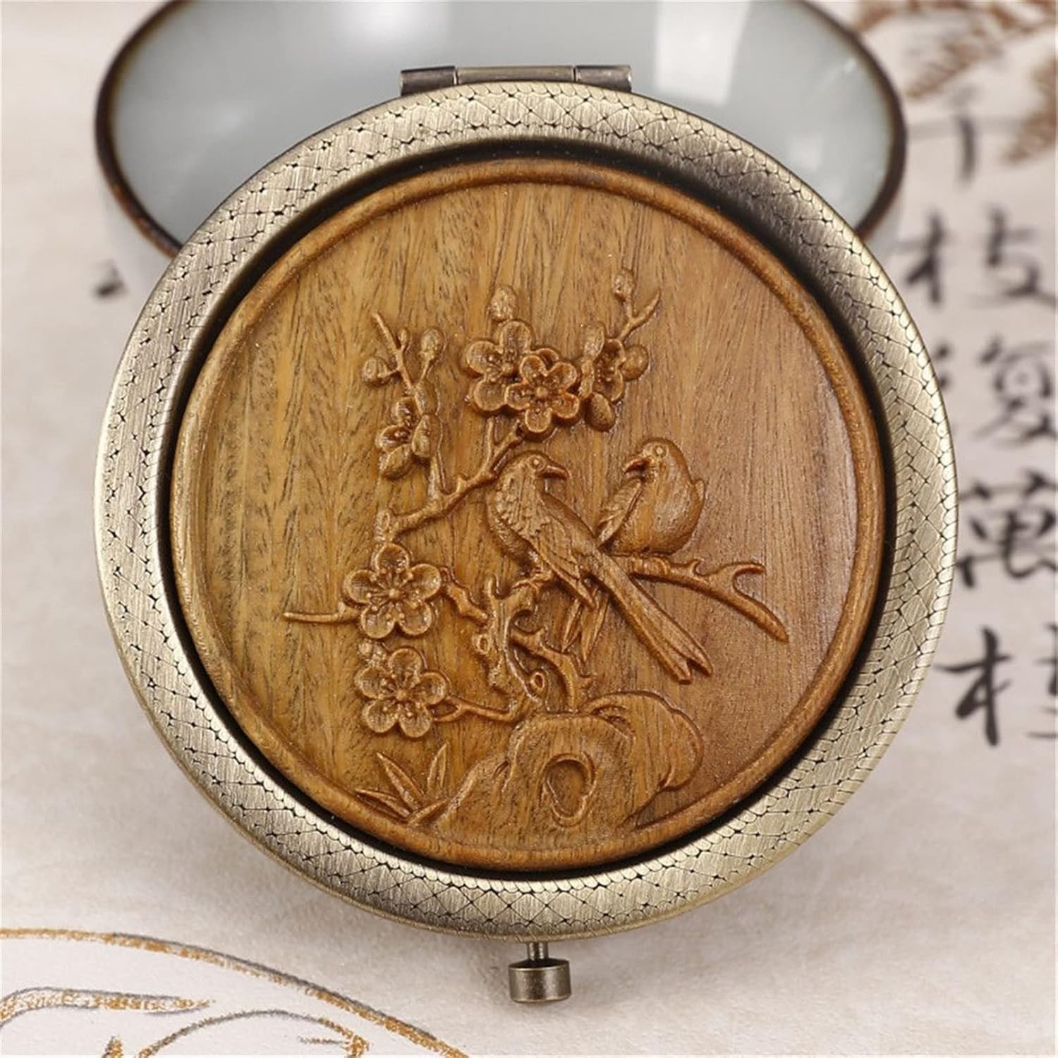 SMDSAZ Vintage Wooden Carving Compact Mirror