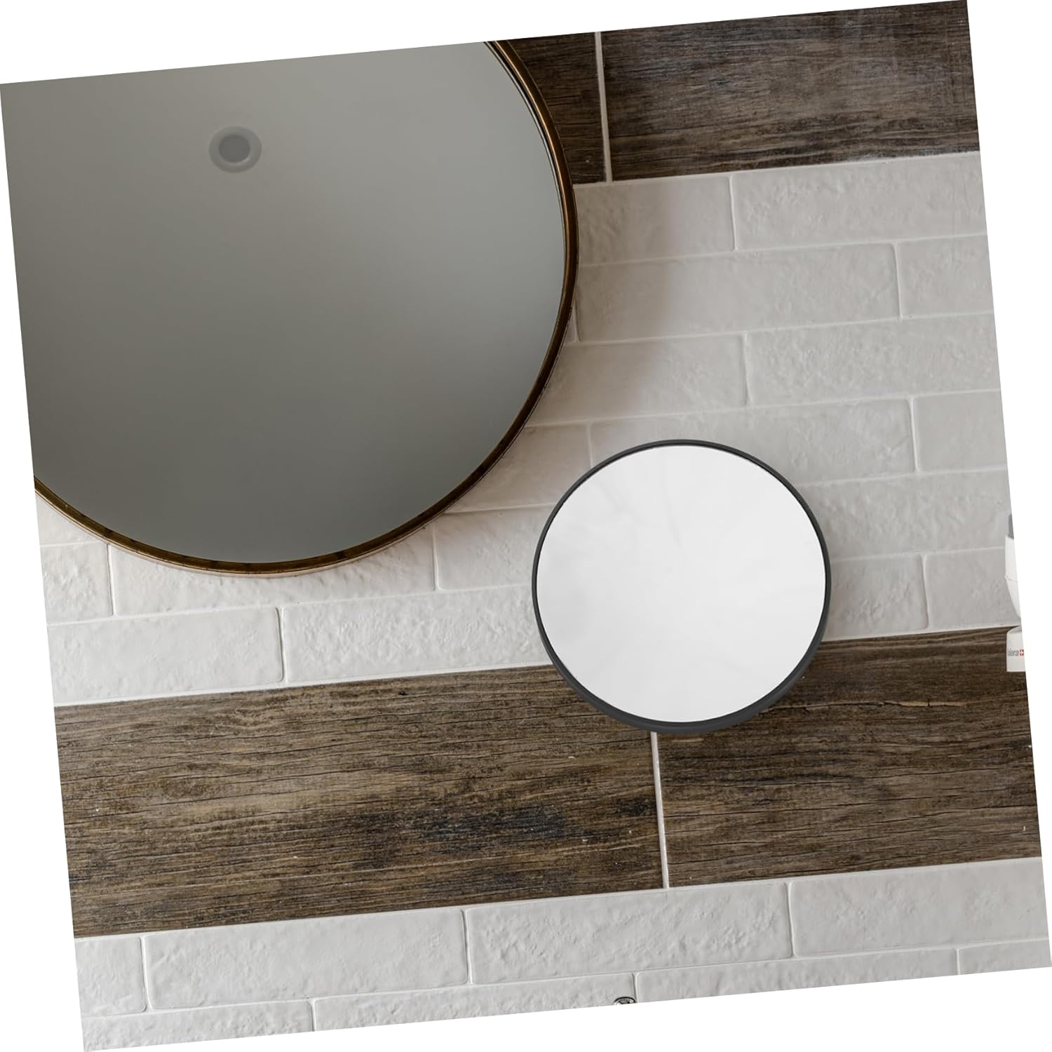 Gatuida Magnifying Compact Round Makeup Mirror with Suction Cups