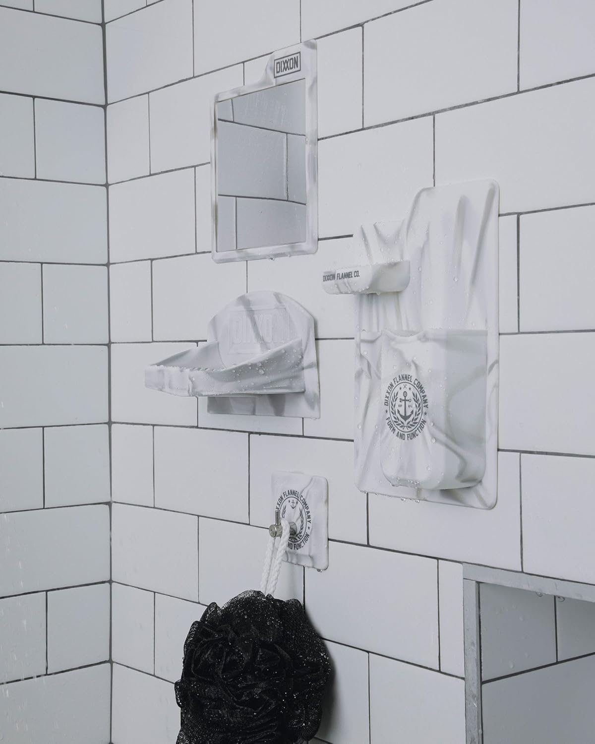 DIXXON FLANNEL CO Anti-Fog Adhesive Shower Mirror 1