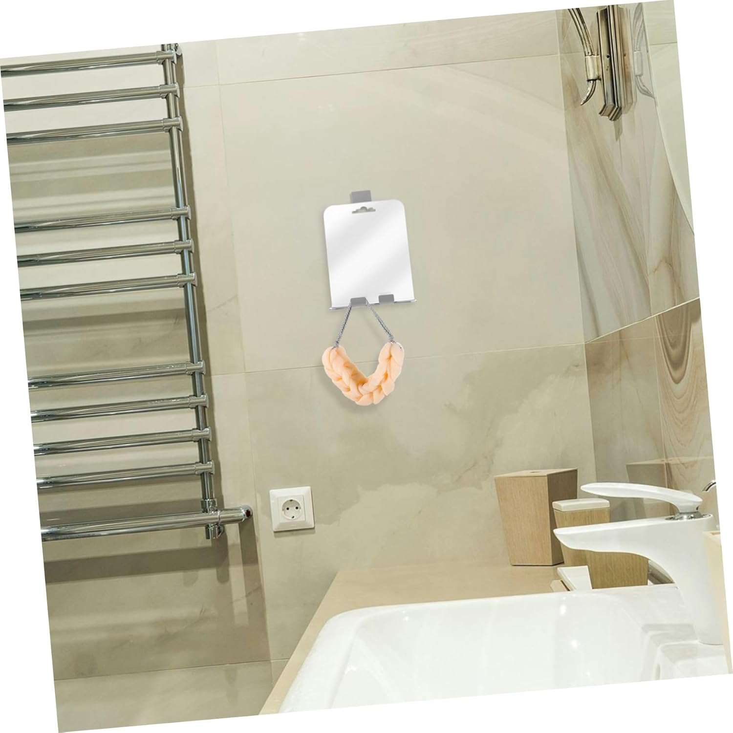 Fogless Shower Mirror with Razor Holder and Hooks