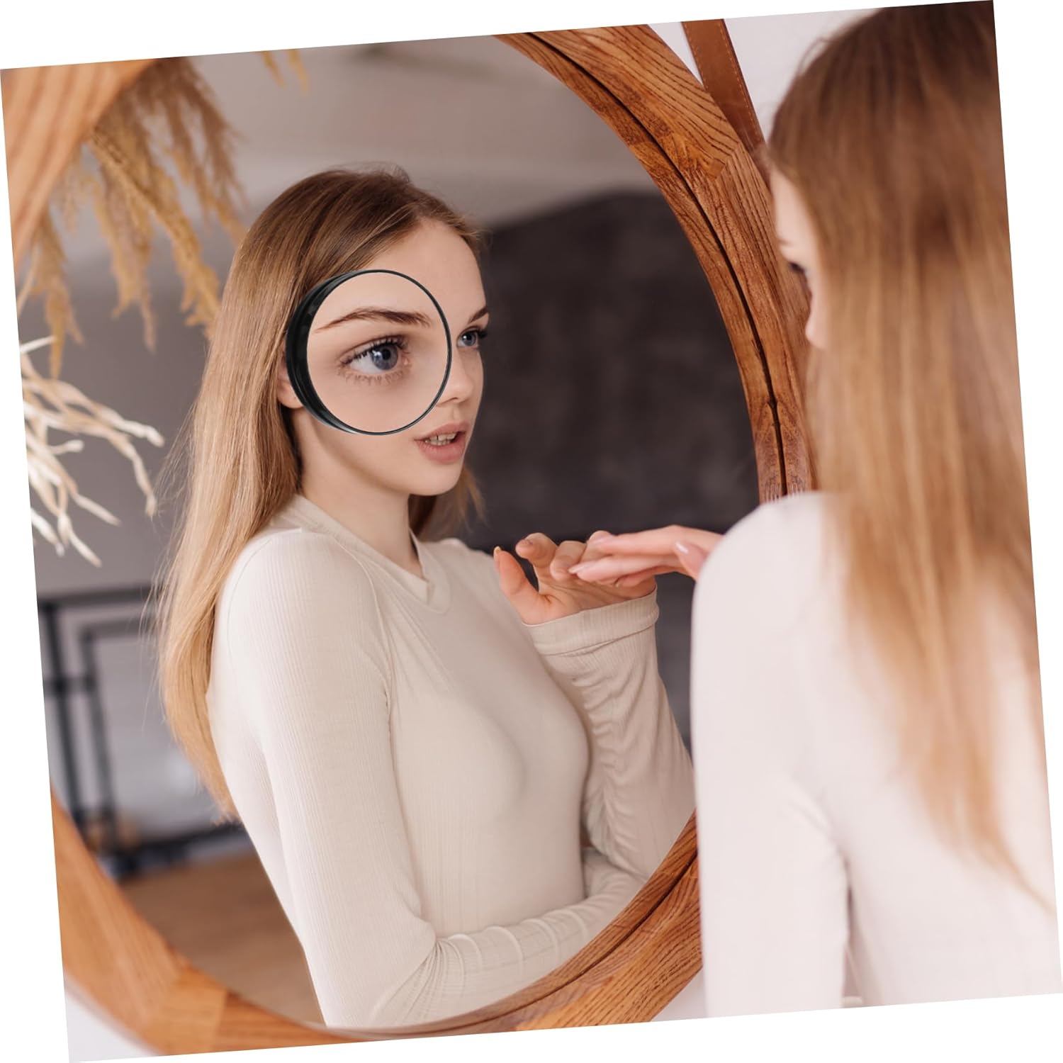 HONITANO 5x Magnifying Mirror with Suction Cups 1