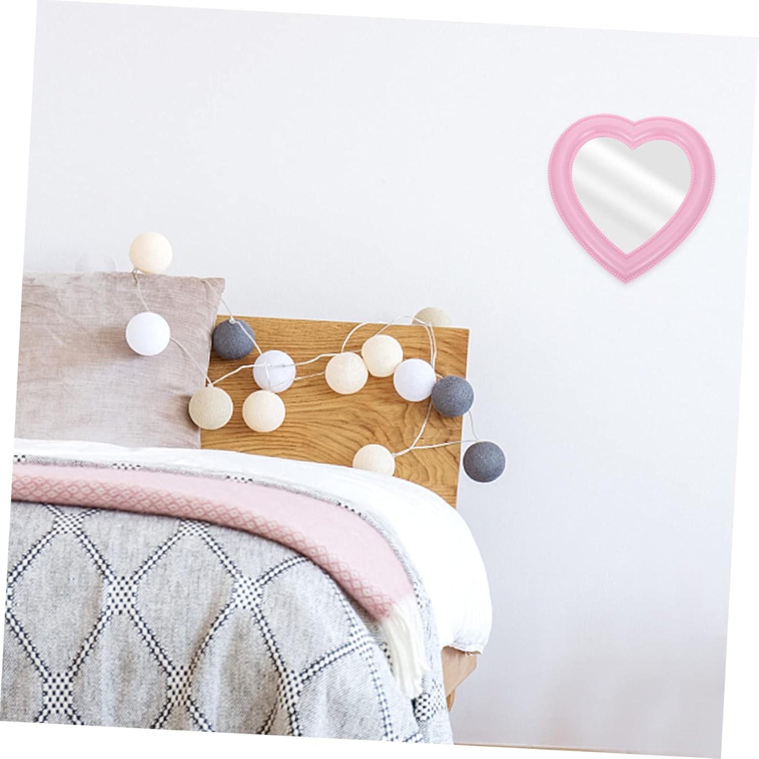 1pc Heart-Shaped Makeup Mirror for Vanity Decor