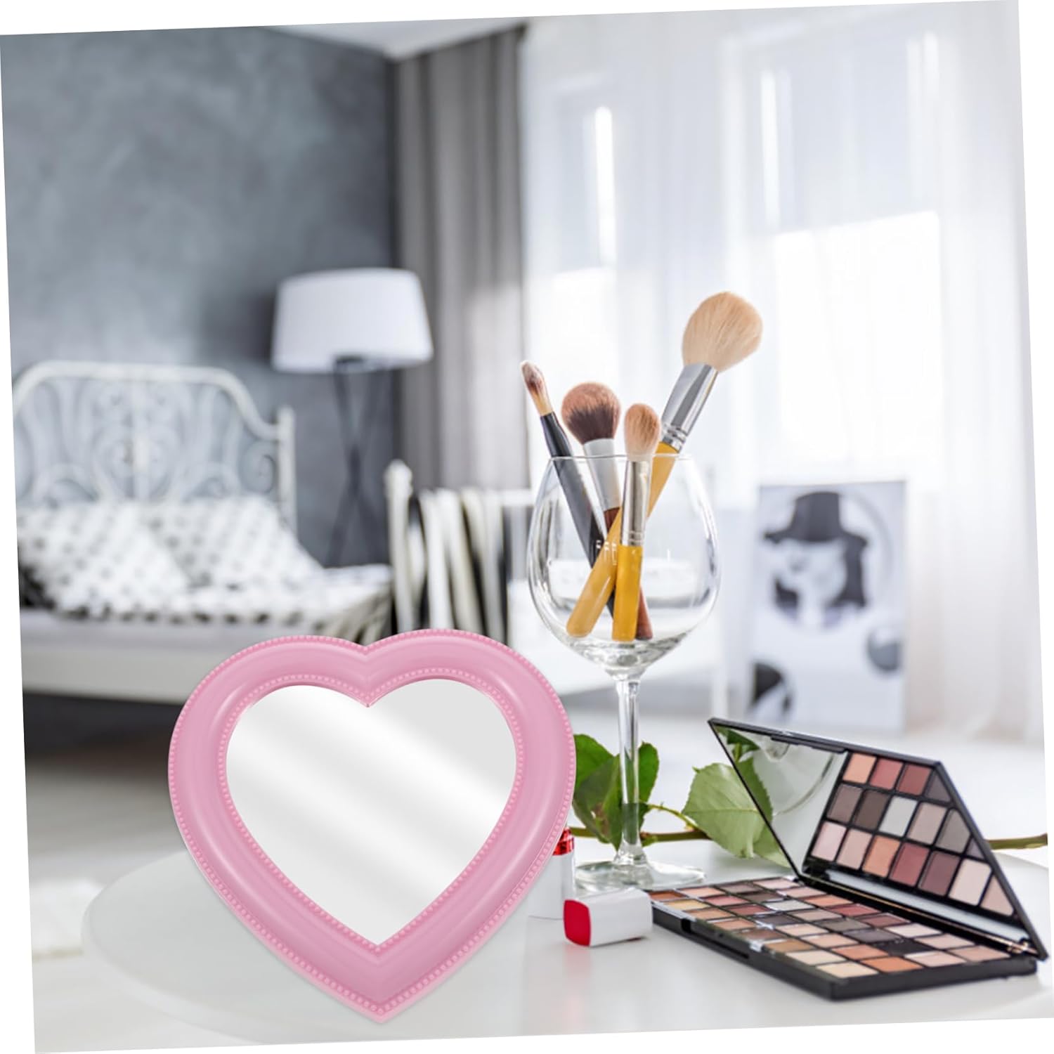 1pc Heart-Shaped Makeup Mirror for Vanity Decor