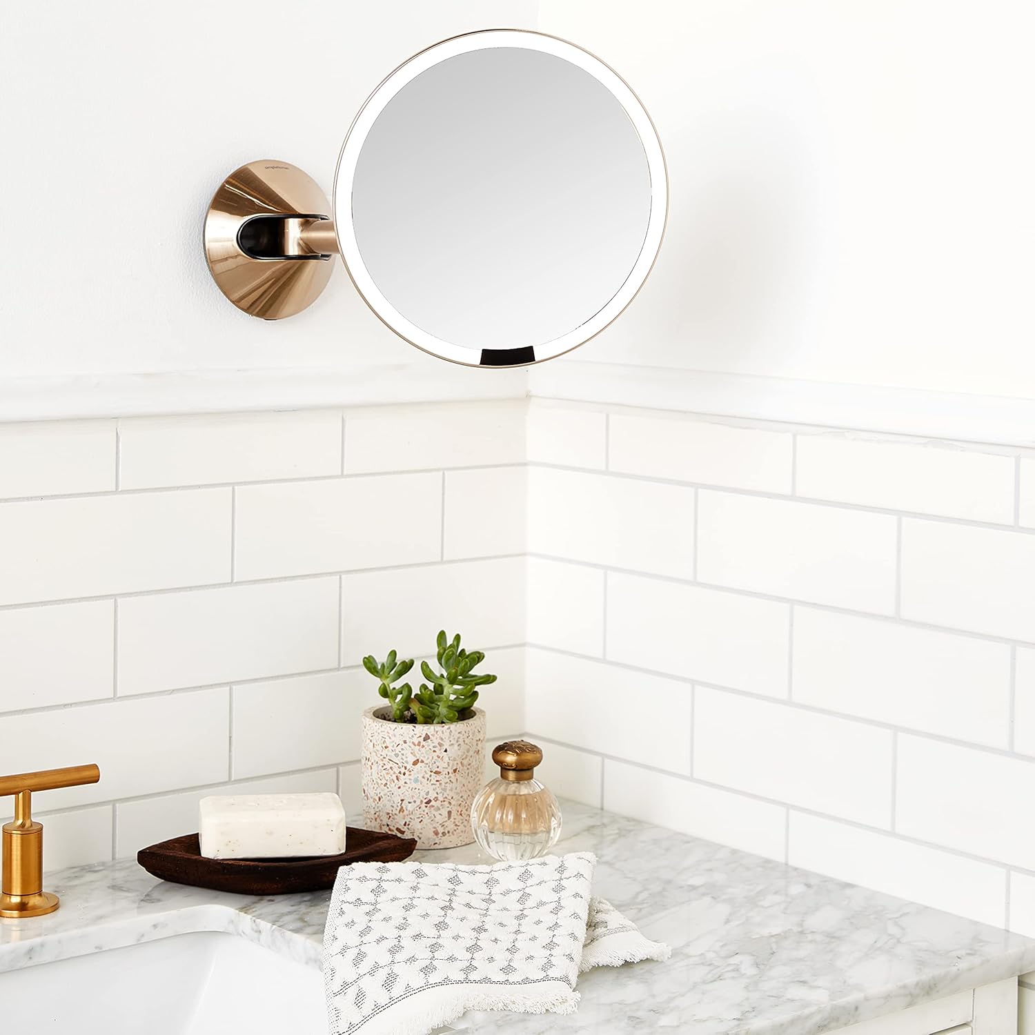 Simplehuman Sensor Mirror Wall Mount with Light and Magnification 1