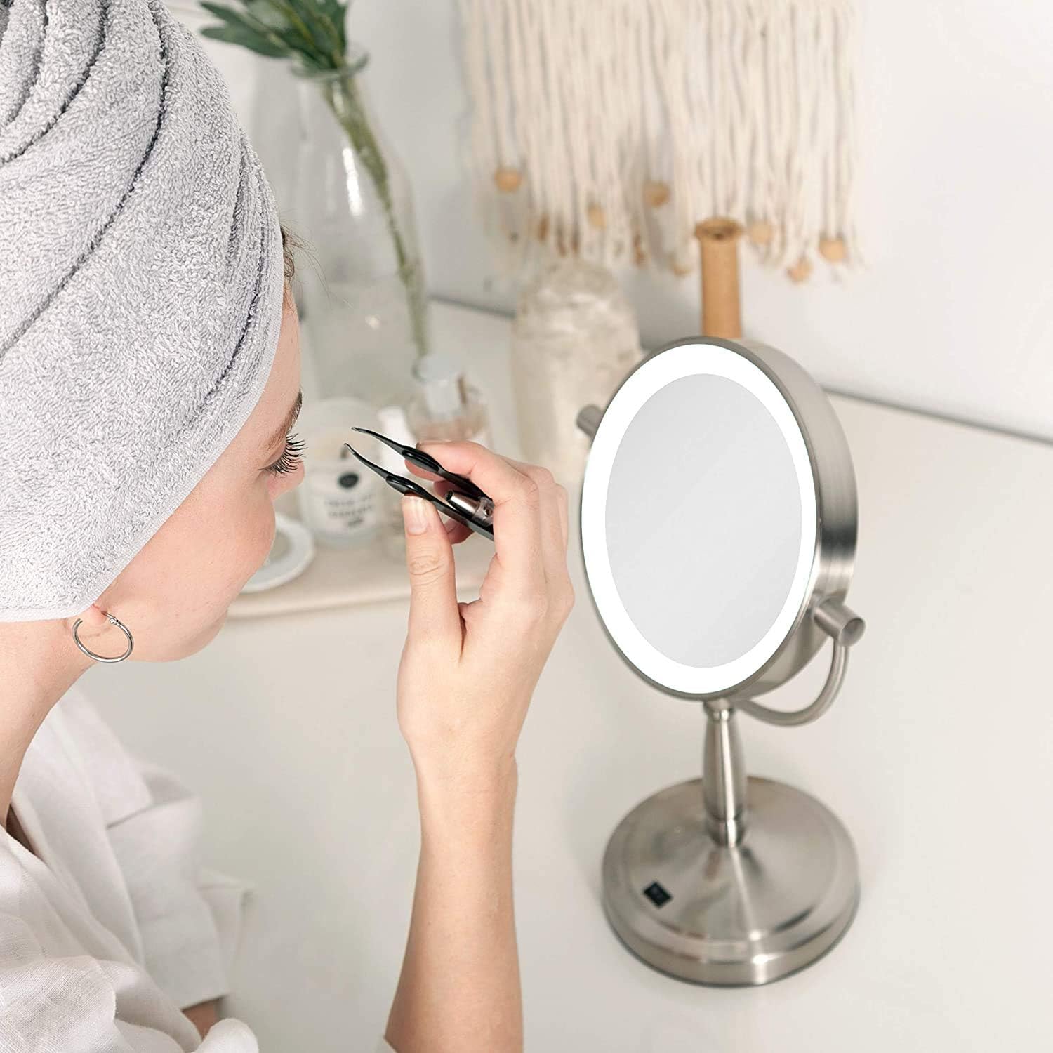 2Pack LED Makeup Mirror Bulbs 20W Warm White 3000K